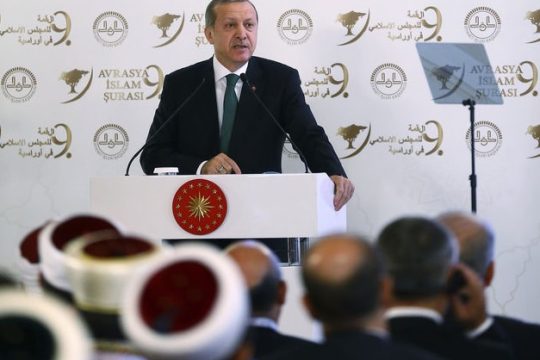 Ερντογάν, ο… μεγαλοπρεπής