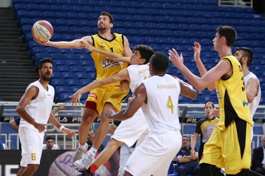 Άνετη πρόκριση για την ΑΕΚ στο Κύπελλο