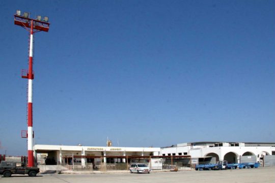 Καθυστέρηση στη μεταβίβαση των περιφερειακών αεροδρομίων