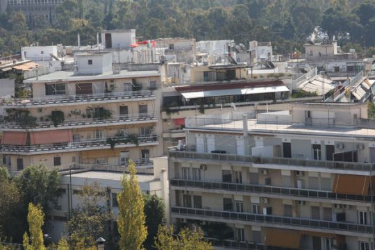 Σφίγγει ο κλοιός για ληξιπρόθεσμα χρέη στο Δημόσιο