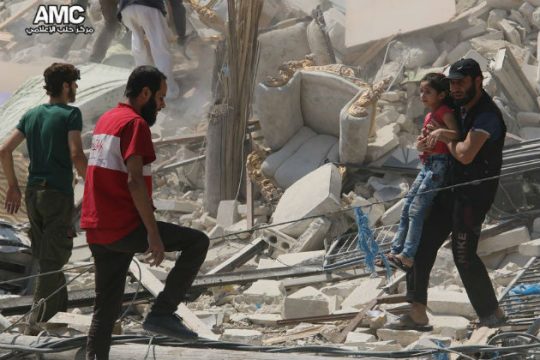 Οι βόμβες «κερδίζουν» τη διπλωματία