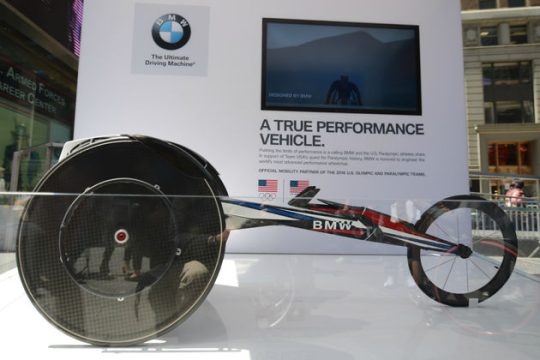 Αναπηρικό αμαξίδιο BMW