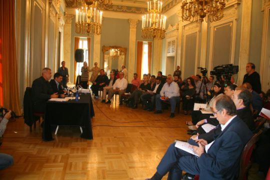 Προβλήματα, αλλά και αισιοδοξία για το μέλλον του Πειραιά