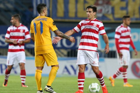 Είχε… Αστέρα, νίκη (2-0) με αποβολή και αυτογκόλ