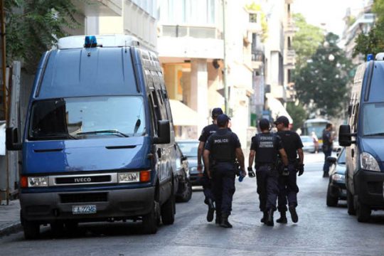 Παραδόθηκε ο χρυσαυγίτης δράστης του φονικού στην Πανόρμου