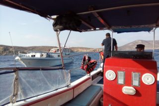 Διάσωση προσφύγων σε Μεθώνη και Μήλο