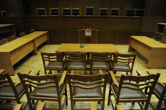 «Δεν ήταν ο γαλατάς, ήταν ο μπαλονάς»