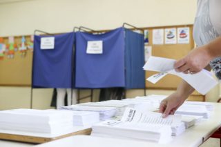 Δεν ψηφίζω, δεν ψηφίζω…