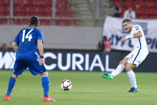 Ξέφραγο αμπέλι…