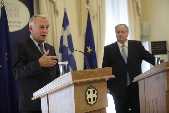 Στήριξη της Γαλλίας για το χρέος