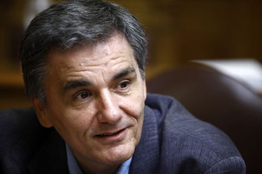 Χριστούγεννα με νέες επενδύσεις