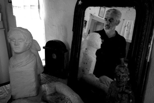 Γκέλας Κεσίδης: Κυκλαδίτικος Άνεμος από την Τιφλίδα