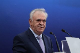 Διάψευση από Δραγασάκη περί νέου Μνημονίου και εκλογών