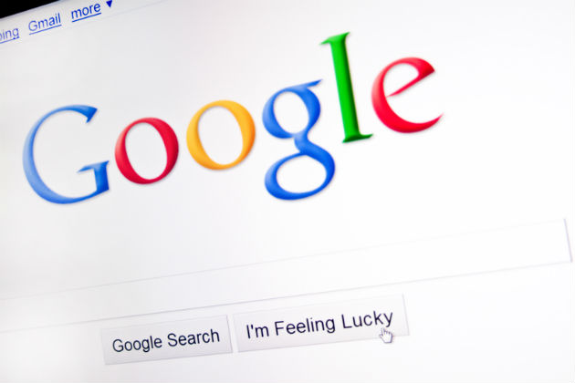 Οι κυβερνήσεις googlάρουν προσωπικά δεδομένα