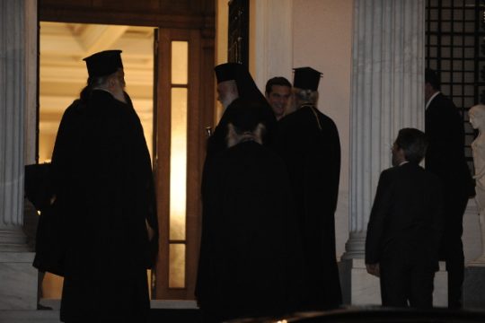 Συνάντηση Τσίπρα-Ιερώνυμου… «χωρίς όρους»