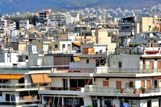 Ετοιμάζονται ρυθμίσεις και για τους εμπόρους
