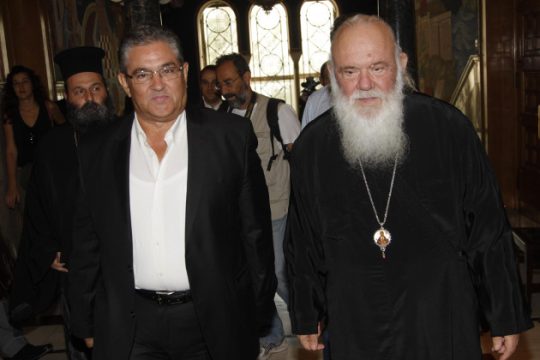 ΚΚΕ: Πρωτόγονος αντικομμουνισμός από τον Ιερώνυμο