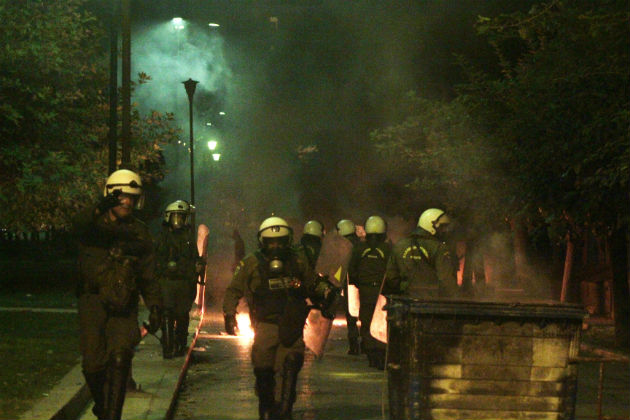 Στον εισαγγελέα οι συλληφθέντες για τα χθεσινά επεισόδια