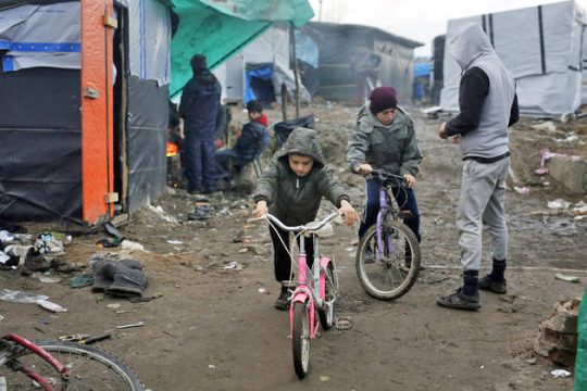 Αντίστροφη μέτρηση για την «ουμανιστική» διάλυση της «Ζούγκλας»