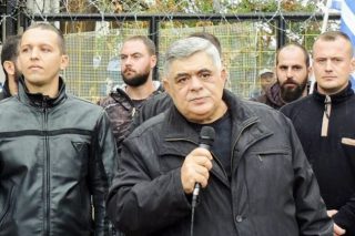 Ρατσιστικό «μπλόκο» στο τζαμί του Βοτανικού
