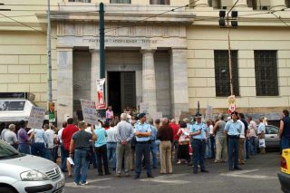 «Δεν σας πιστεύουμε. Πειράζει;»