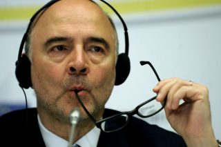 Χτυπήστε την πόρτα του Σόιμπλε