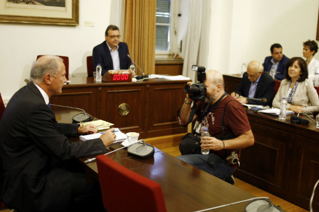 Ο Γ. Προβόπουλος επιχειρεί να αθωώσει τις τράπεζες για τα θαλασσοδάνεια