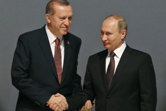 Και «φίλοι» και ενεργειακοί εταίροι