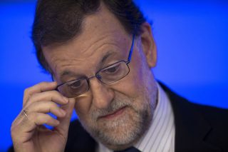 «Σωτήρες» βουτηγμένοι στη διαφθορά