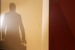 Ποιος πιέζει και ποιος εκφοβίζει ποιον;