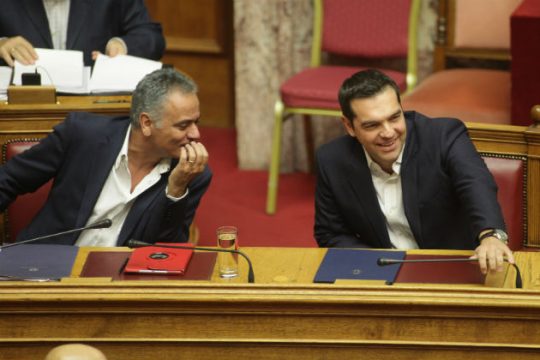 Τεχνητή η εικόνα κρίσης λένε Σκουρλέτης – Δρίτσας