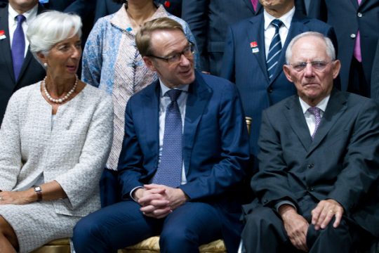 «Δώσε κι εσύ κάτι…»