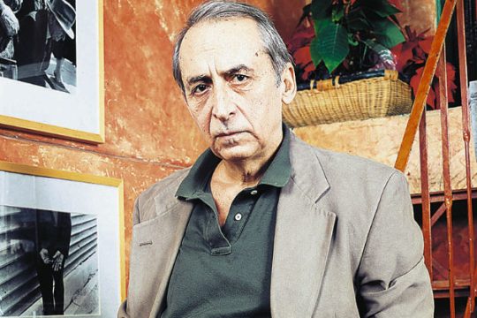 «Έφυγε» ο συγγραφέας Αντώνης Σουρούνης
