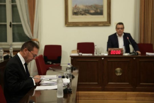 Αποκαλυπτικοί διάλογοι με τον Γ. Στουρνάρα στην Εξεταστική