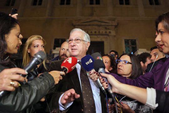 Πολιτικοί, φιλόσοφοι και δικαστές