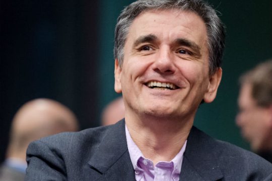 Τσακαλώτος: Ο Σόιμπλε ξέρει ότι κάτι πρέπει να δώσει