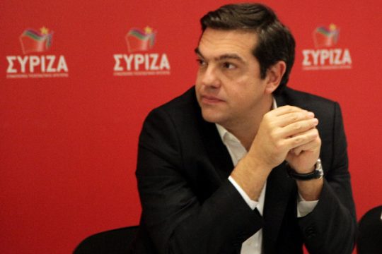 Ανασχηματισμός-πονοκέφαλος για Τσίπρα και κυβέρνηση