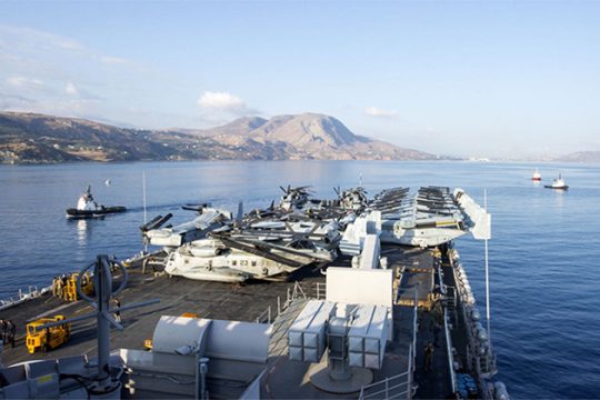 Αντιδράσεις στα Χανιά για την άφιξη του ελικοπτεροφόρου