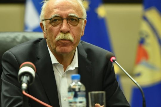 Υποβρύχιες απαράδεκτες τακτικές