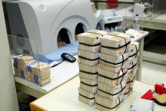 Τι πραγματικά συμβαίνει με τον… κουμπαρά του ΑΚΑΓΕ