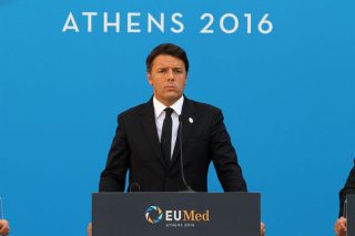 Τα «παράπονα» και το διπλό μήνυμα του Ματέο Ρέντσι