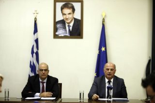 Επιμένει στη σκληρή γραμμή