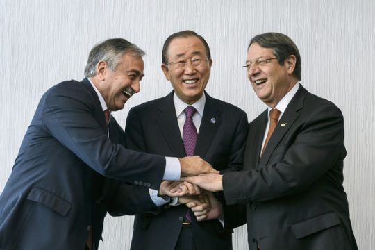 Ξανά στο τραπέζι για το Κυπριακό