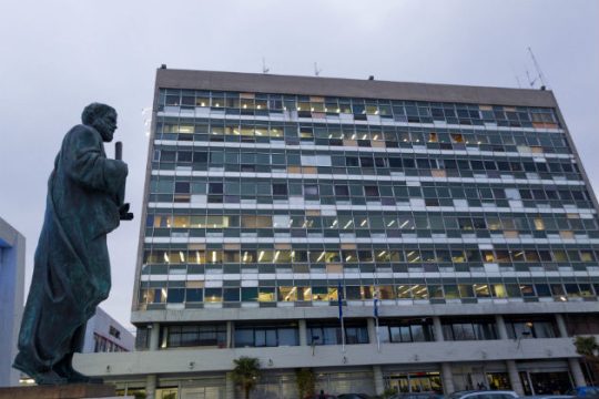22χρονη έπεσε από τον 9ο όροφο φοιτητικής εστίας