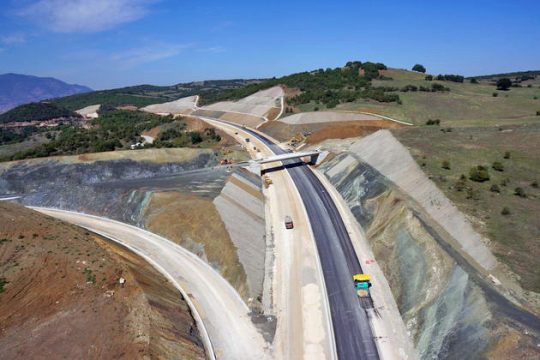 Ολοταχώς τα έργα στον Ε-65