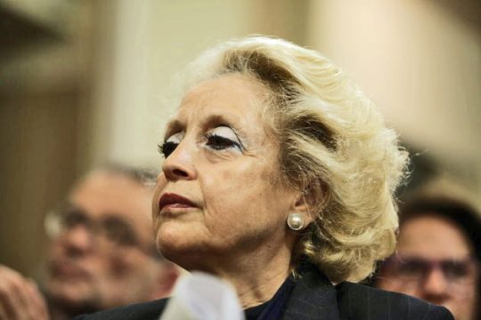 «Ευπρέπεια και αυτοσυγκράτηση» συνιστά η Βασ. Θάνου