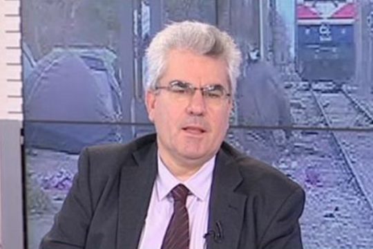 Πολιτική η αιτία της διαφωνίας