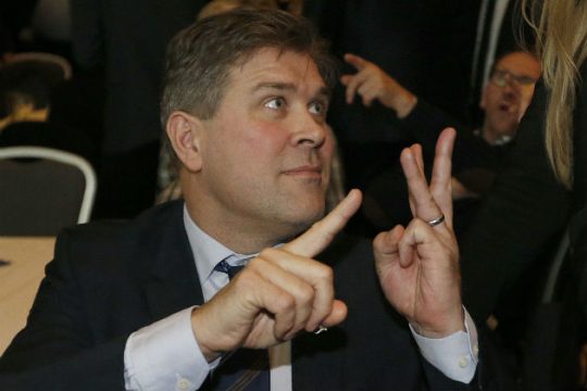 Εντολή σχηματισμού κυβέρνησης στο δεξιό κόμμα στην Ισλανδία