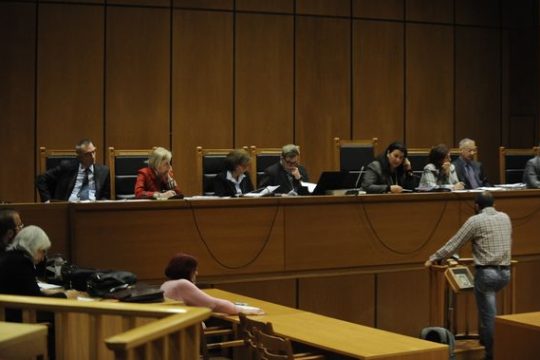 Η Χρυσή Αυγή δικάζει… την ΕΣΣΔ