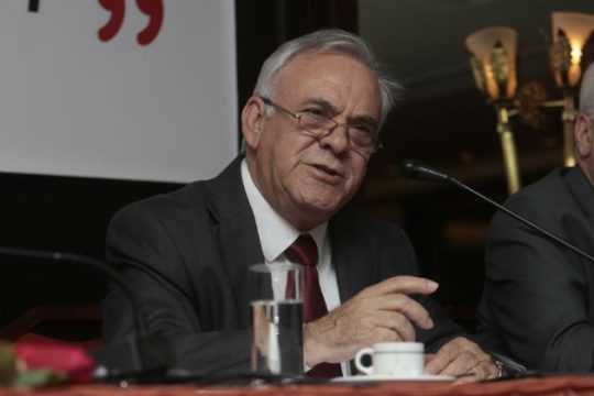 «Λιγότερα για το χρέος και περισσότερα για την ανάπτυξη»